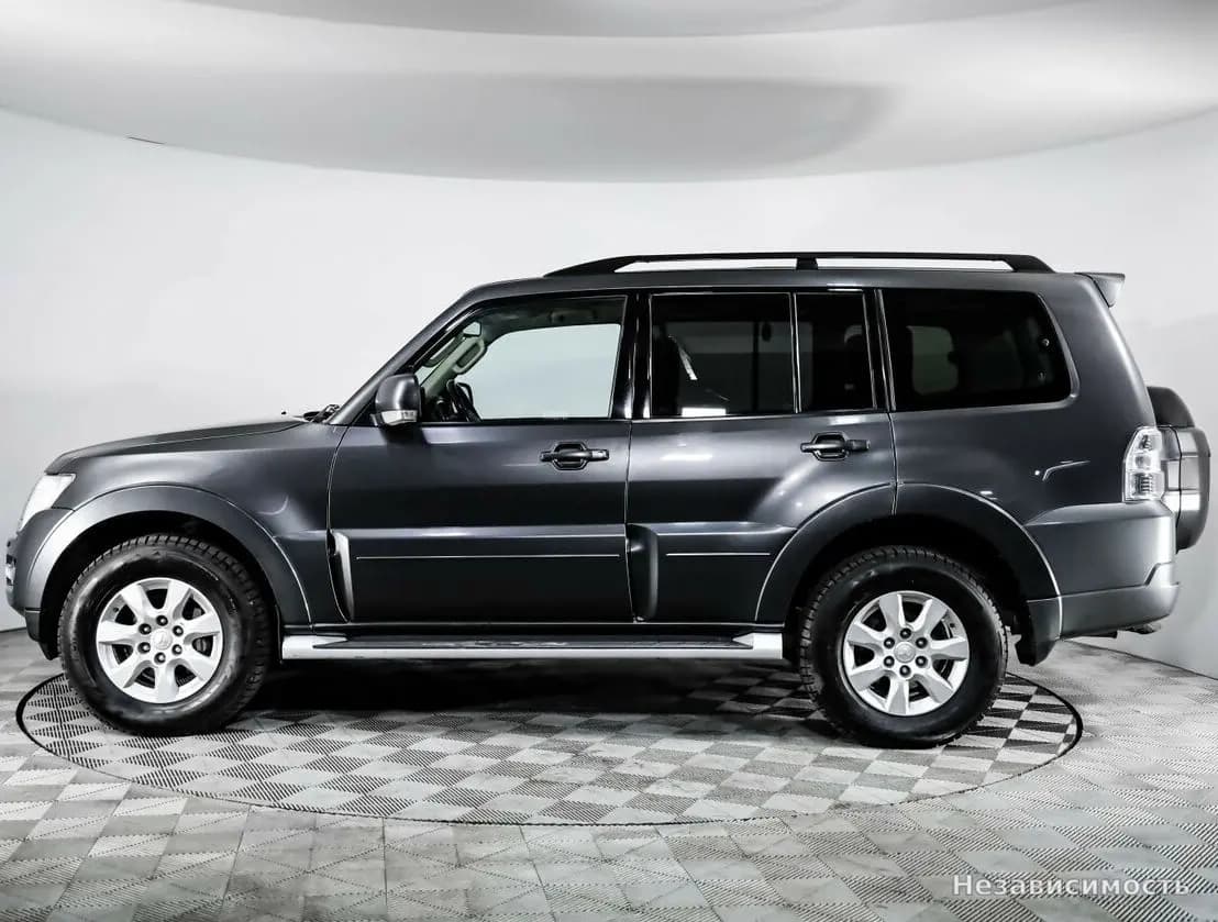 Mitsubishi Pajero 2015 с пробегом — фото 8