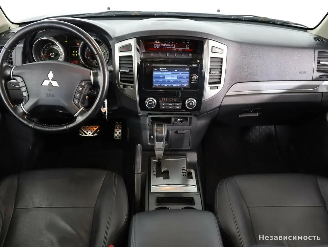 Mitsubishi Pajero 2015 с пробегом — фото 9