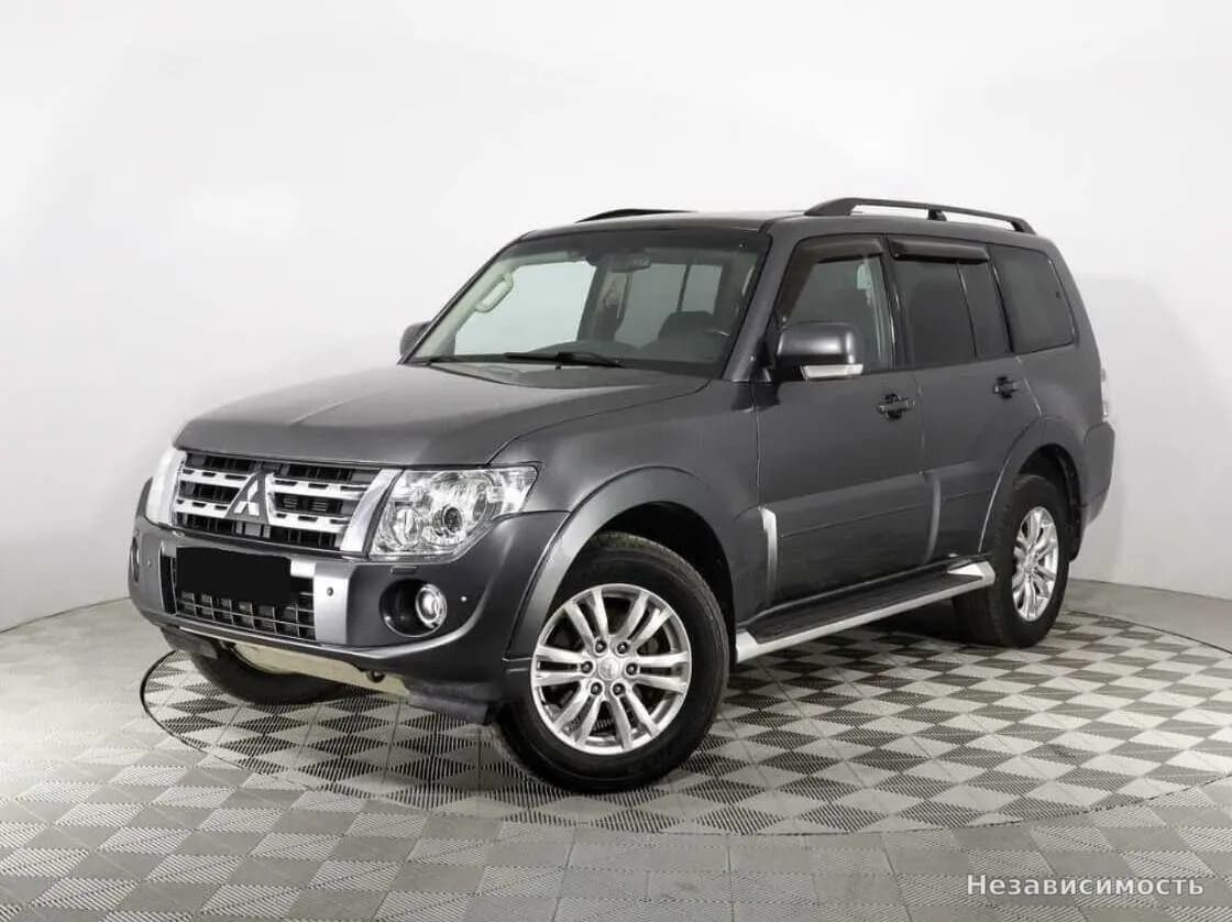 Mitsubishi Pajero, 2012 с пробегом