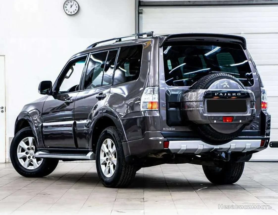 Mitsubishi Pajero 2012 с пробегом — фото 4