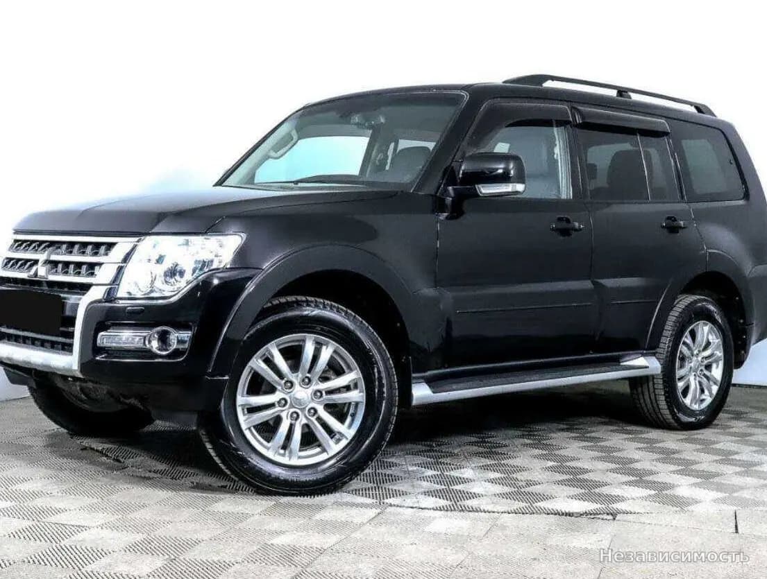 Mitsubishi Pajero, 2018 с пробегом