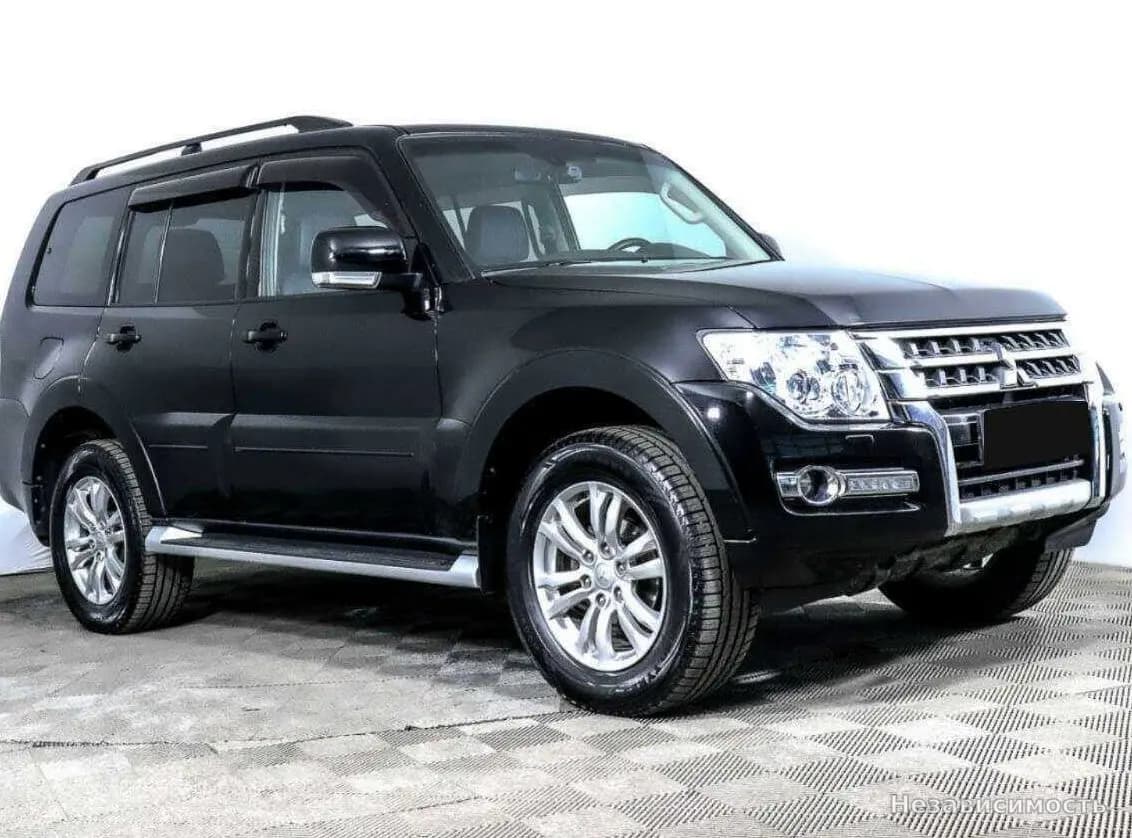 Mitsubishi Pajero 2018 с пробегом — фото 2