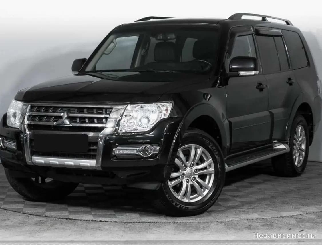 Mitsubishi Pajero, 2017 с пробегом