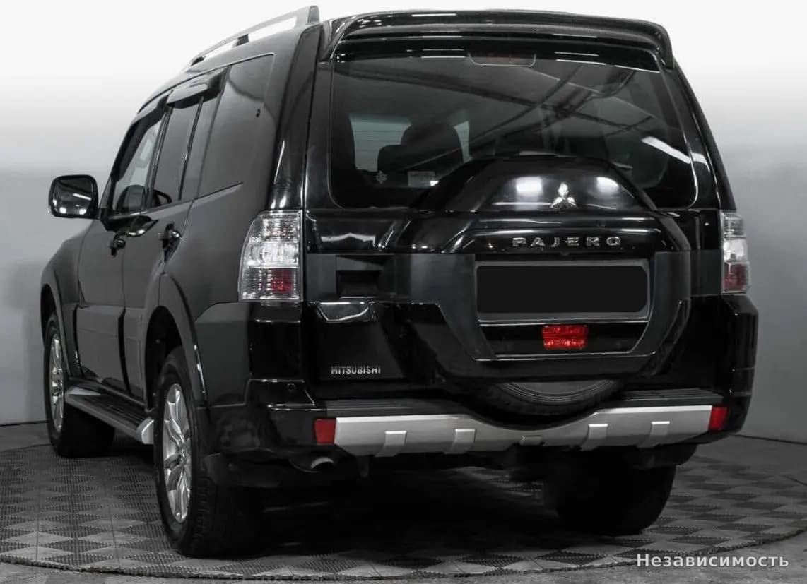 Mitsubishi Pajero 2017 с пробегом — фото 7