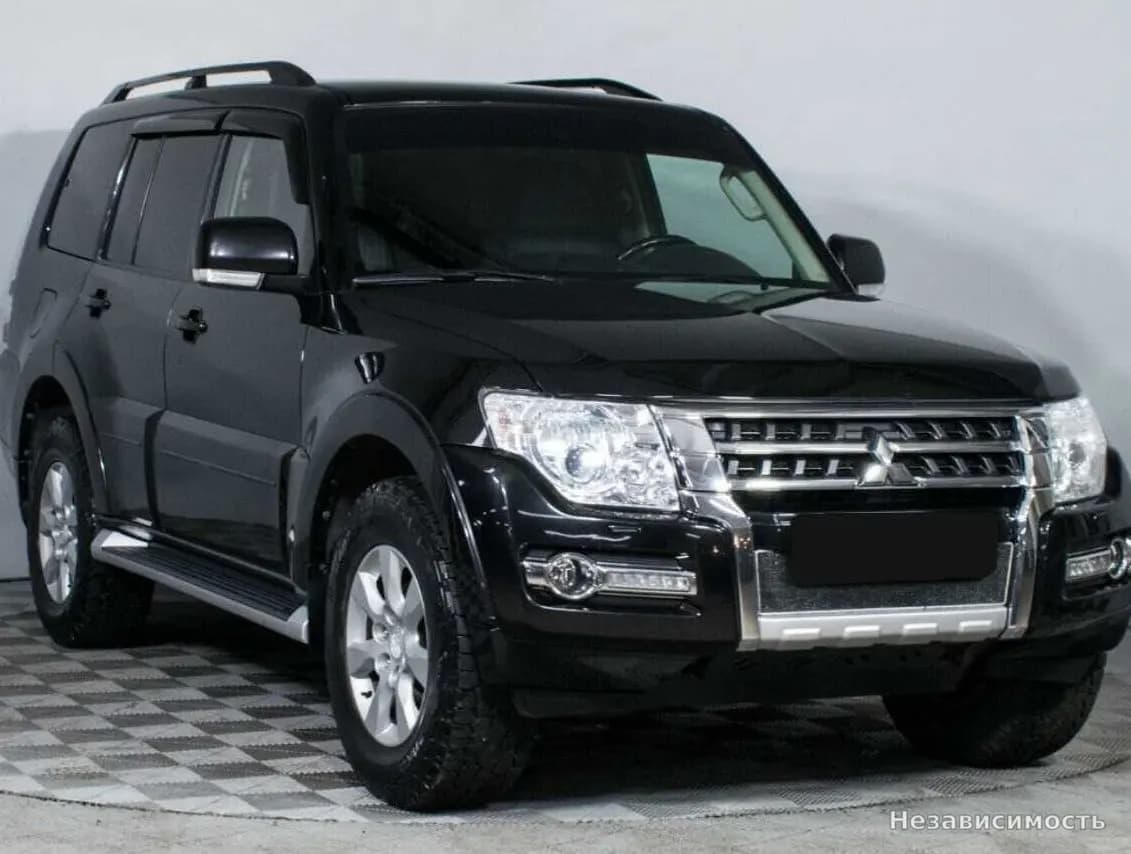Mitsubishi Pajero 2014 с пробегом — фото 3