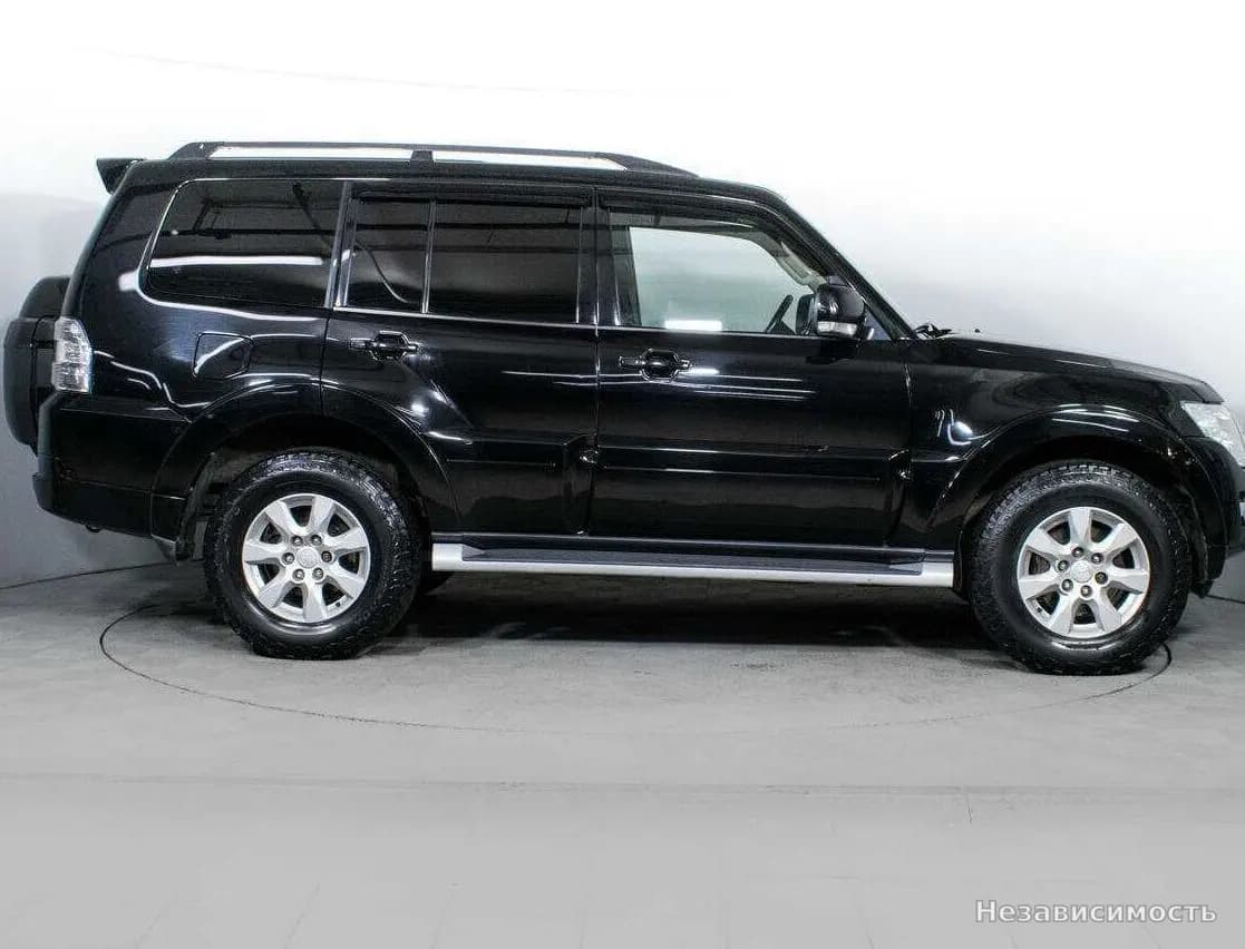 Mitsubishi Pajero 2014 с пробегом — фото 4