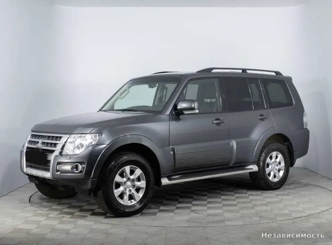 Mitsubishi Pajero, 2017 с пробегом