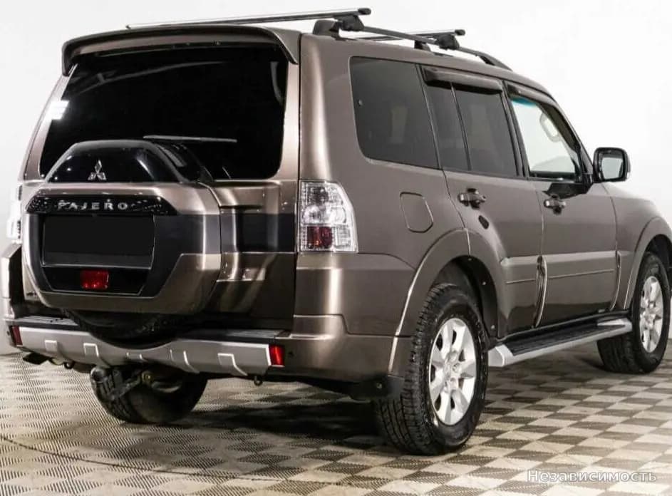Mitsubishi Pajero 2014 с пробегом — фото 5