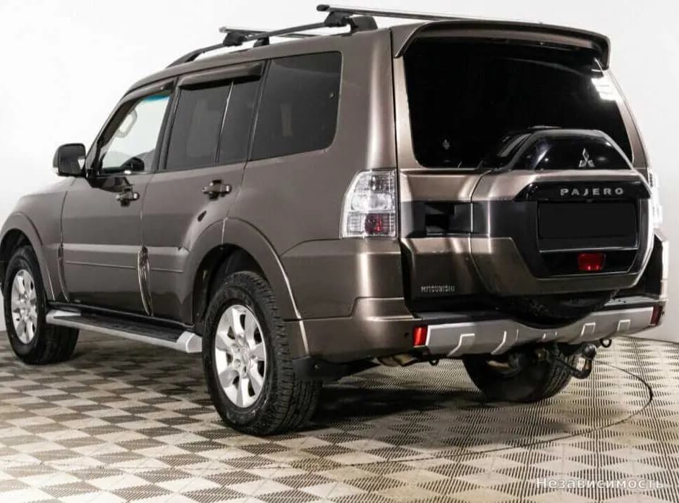 Mitsubishi Pajero 2014 с пробегом — фото 7