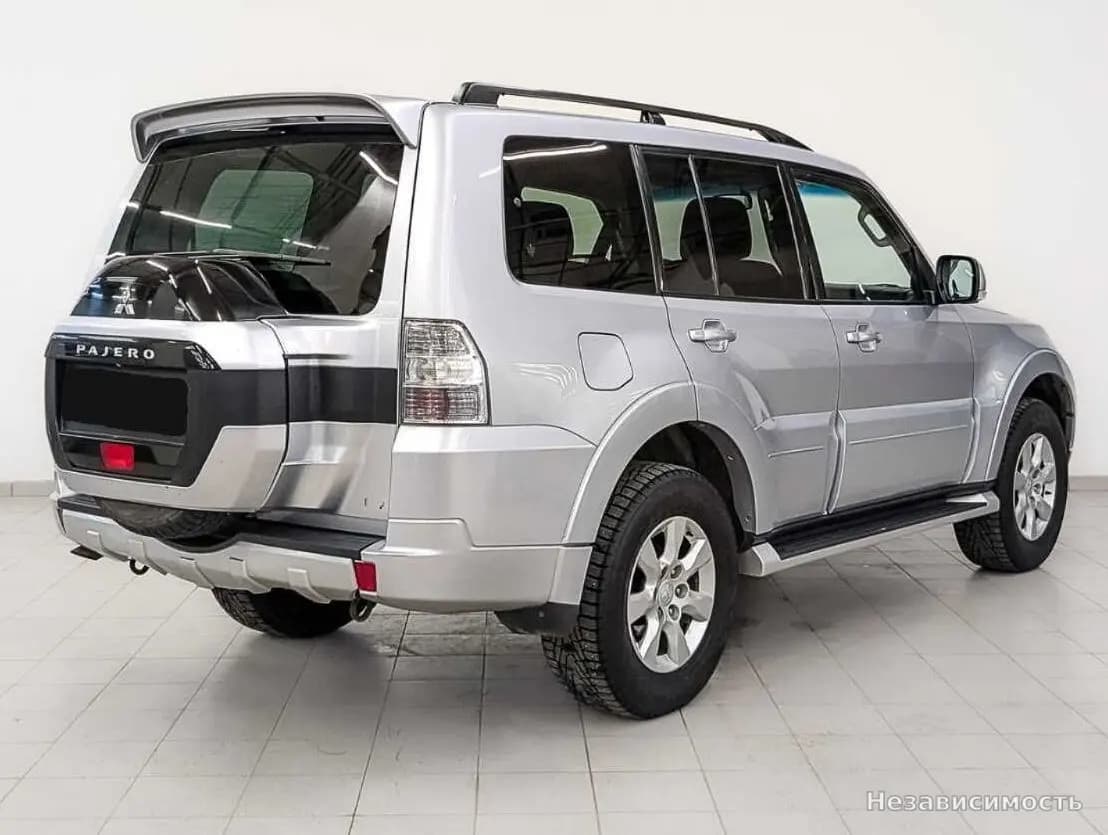 Mitsubishi Pajero 2014 с пробегом — фото 5