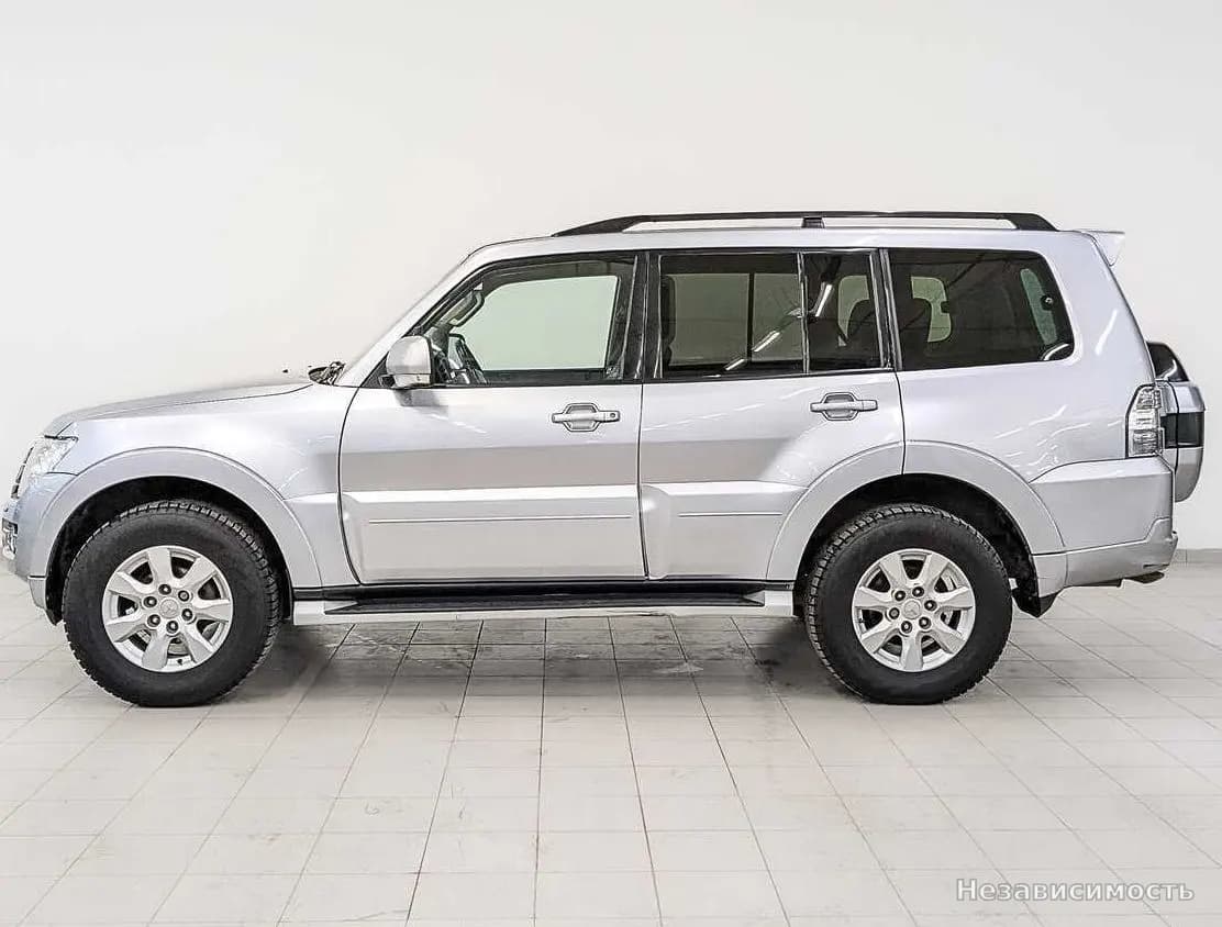 Mitsubishi Pajero 2014 с пробегом — фото 8