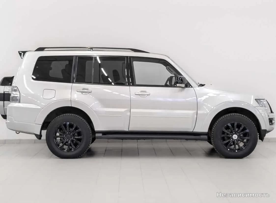 Mitsubishi Pajero 2019 с пробегом — фото 4
