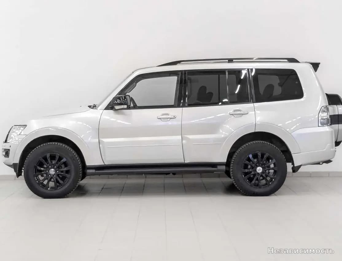Mitsubishi Pajero 2019 с пробегом — фото 8