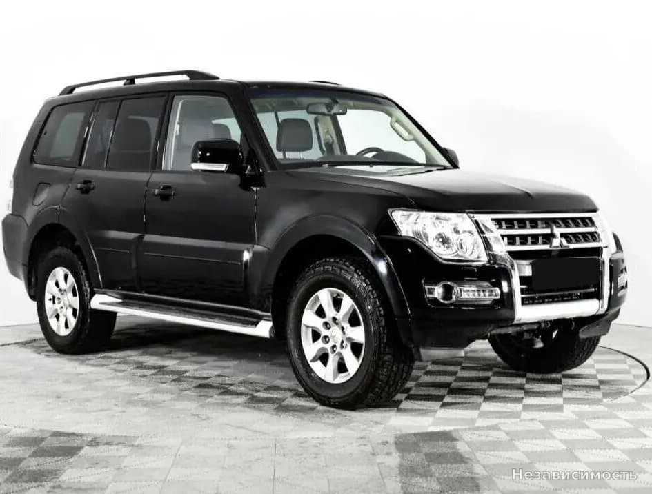 Mitsubishi Pajero 2014 с пробегом — фото 3