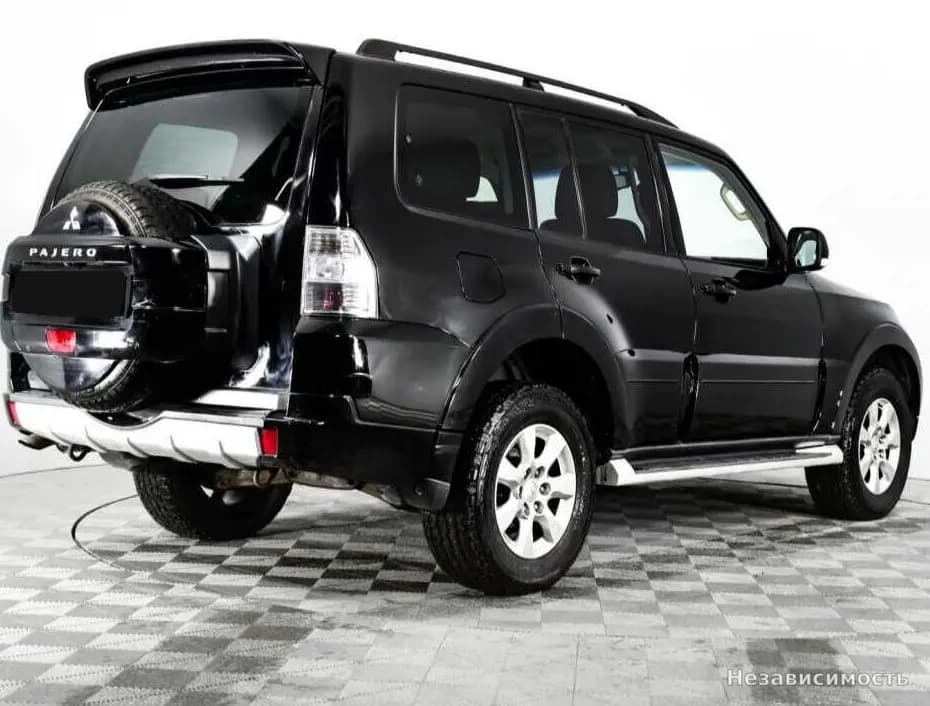 Mitsubishi Pajero 2014 с пробегом — фото 5