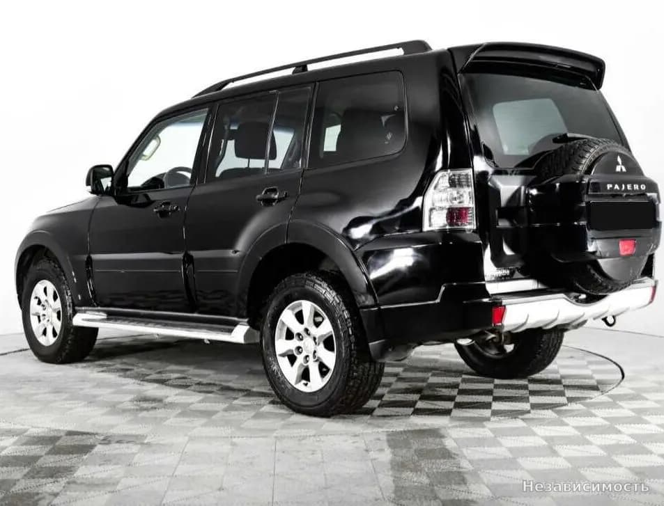 Mitsubishi Pajero 2014 с пробегом — фото 7
