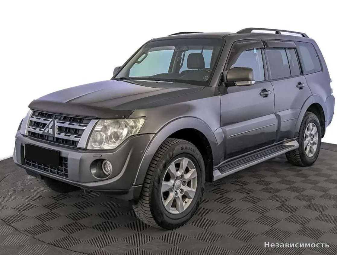 Mitsubishi Pajero, 2013 с пробегом