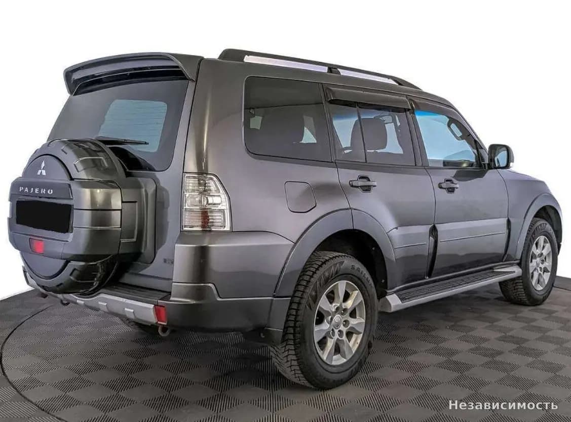 Mitsubishi Pajero 2013 с пробегом — фото 5