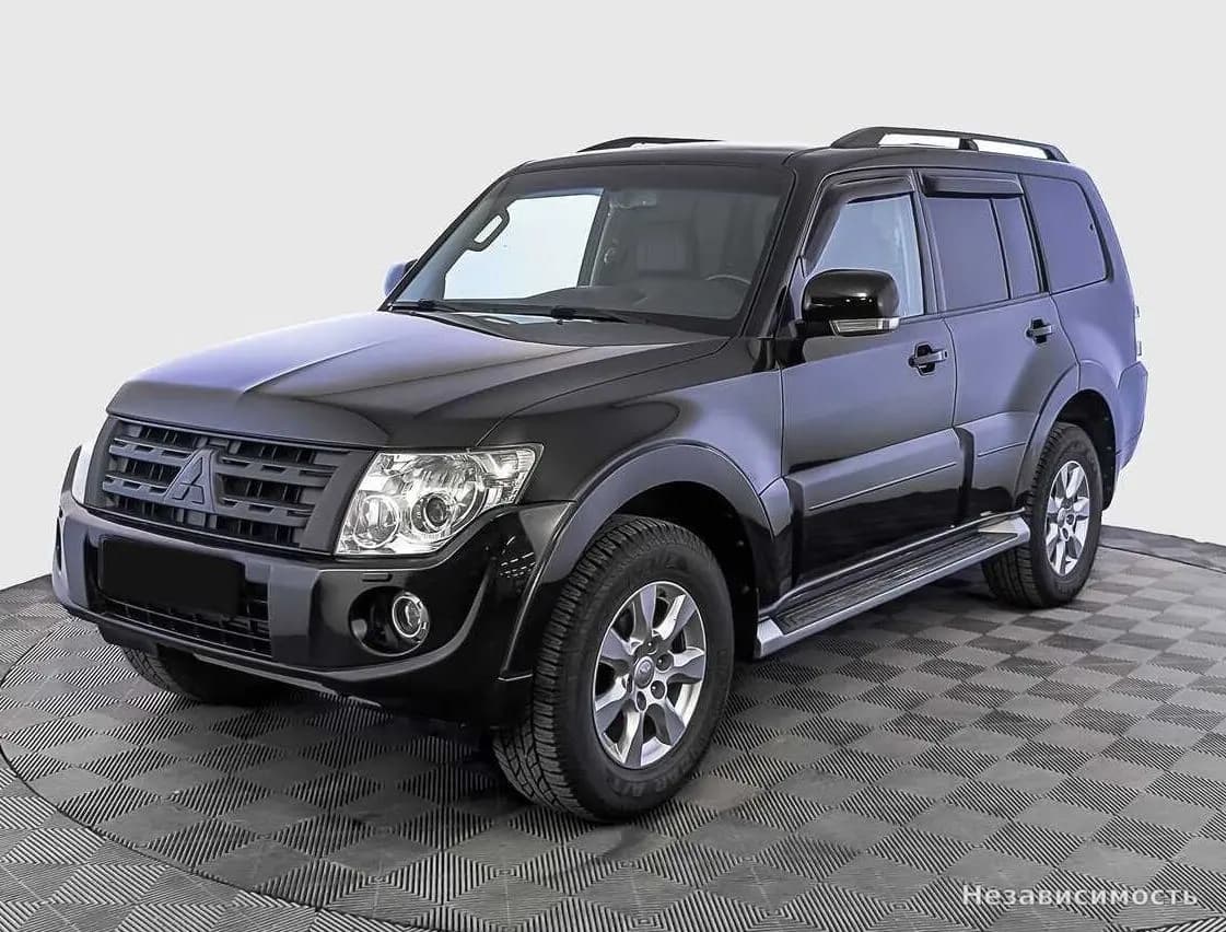 Mitsubishi Pajero, 2013 с пробегом