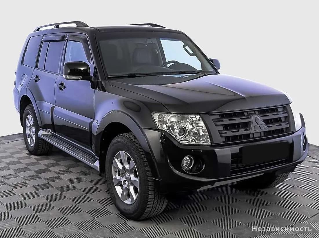 Mitsubishi Pajero 2013 с пробегом — фото 3