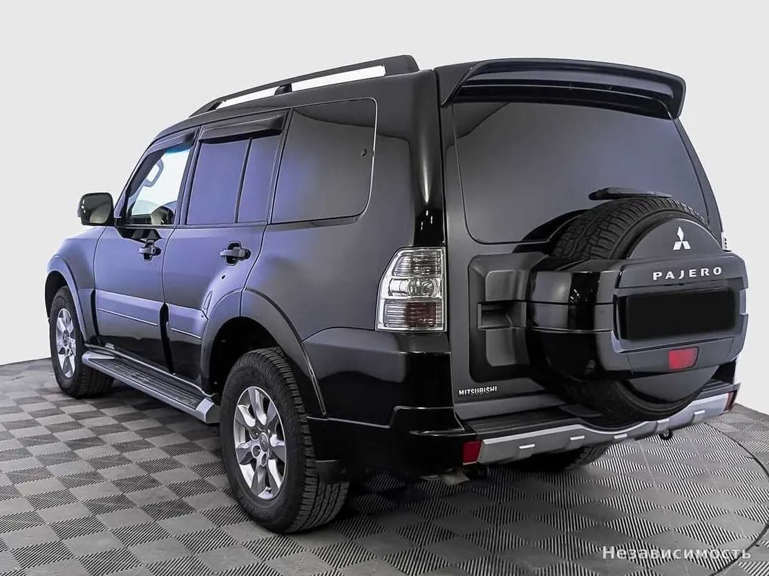 Mitsubishi Pajero 2013 с пробегом — фото 7
