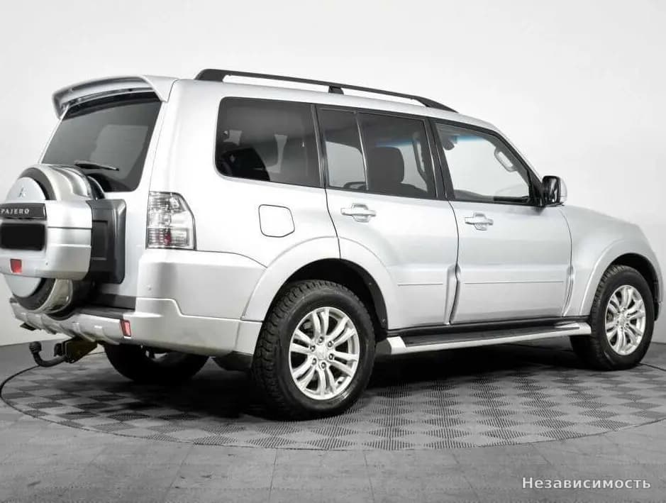Mitsubishi Pajero 2013 с пробегом — фото 5
