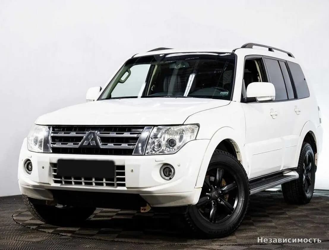 Mitsubishi Pajero, 2013 с пробегом