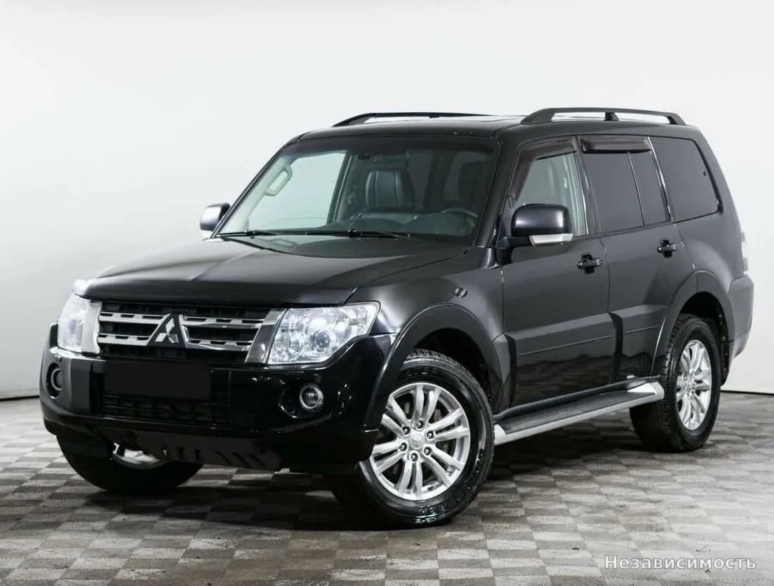 Mitsubishi Pajero, 2013 с пробегом