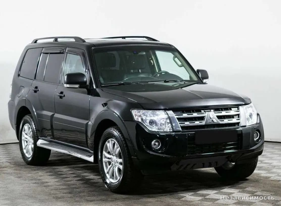 Mitsubishi Pajero 2013 с пробегом — фото 3