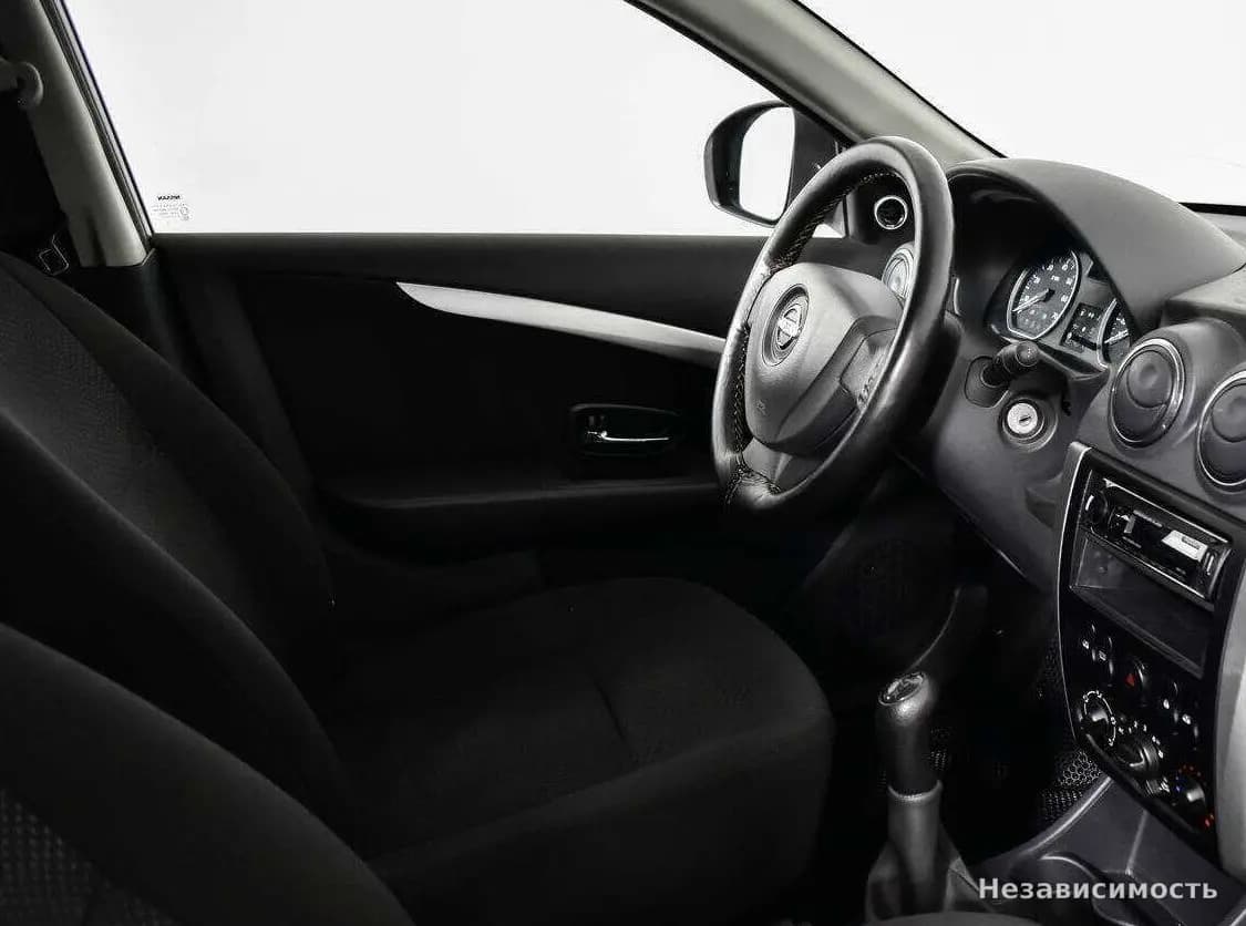 Nissan Almera 2013 с пробегом — фото 9