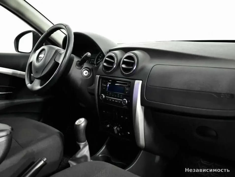 Nissan Almera 2013 с пробегом — фото 7