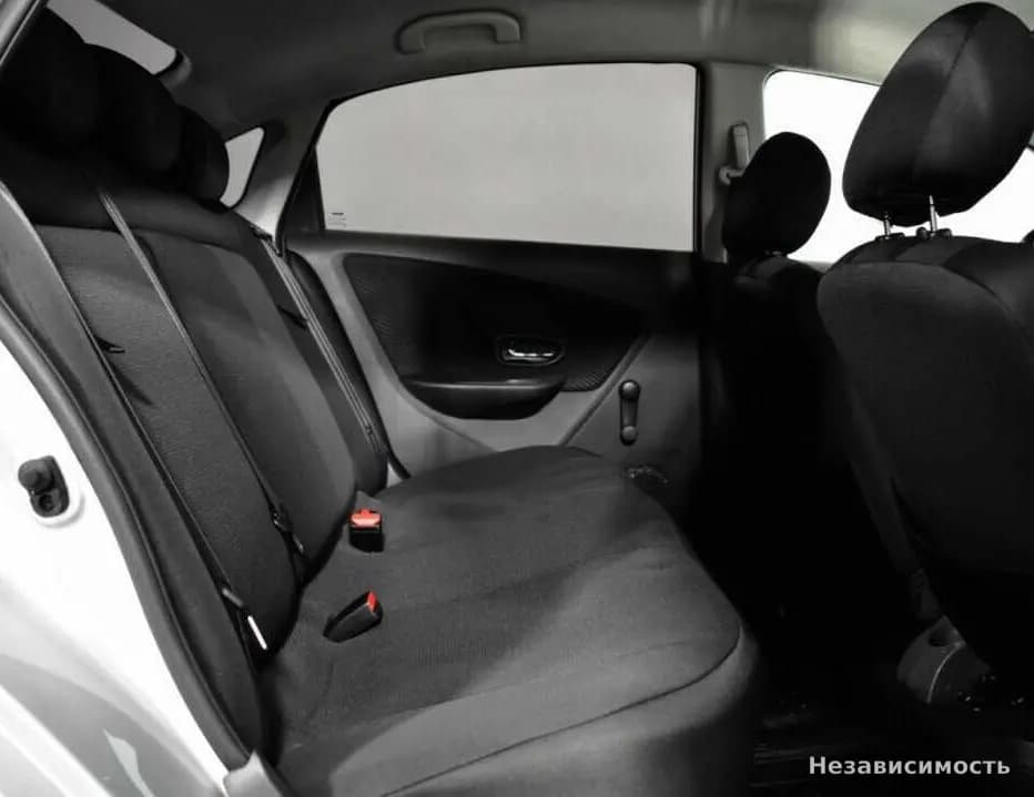 Nissan Almera 2016 с пробегом — фото 10