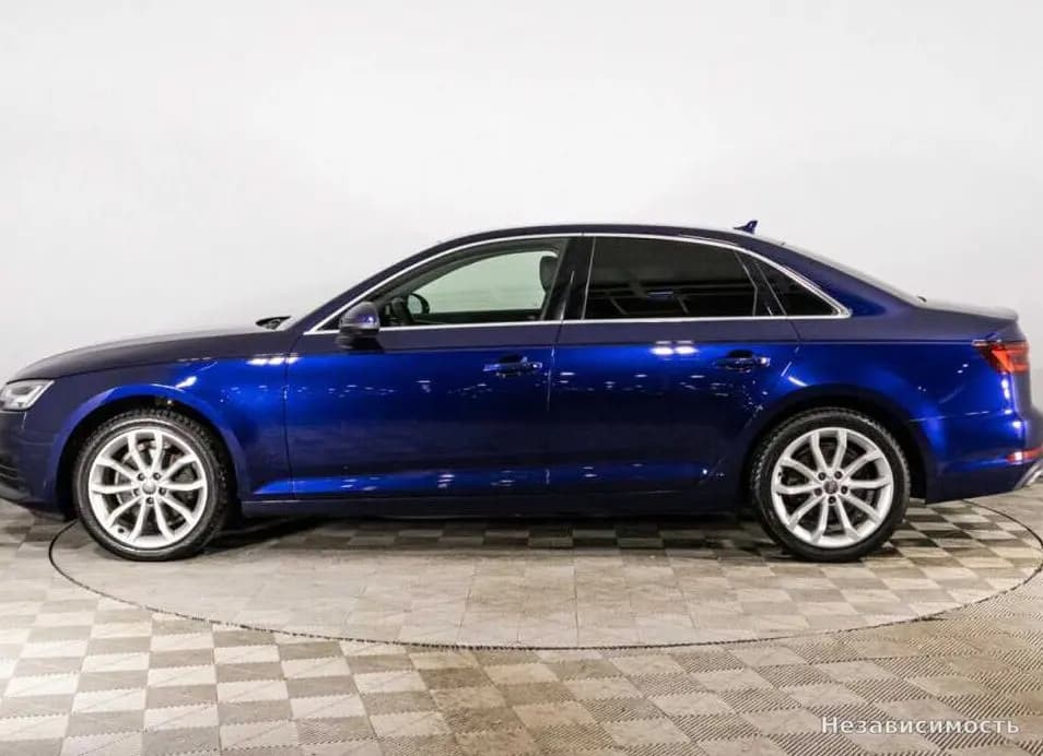 Audi A4 2019 с пробегом — фото 8