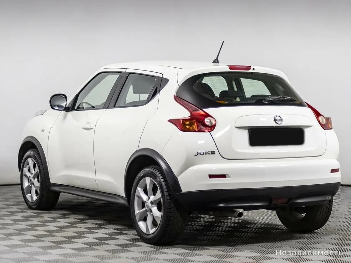 Nissan Juke 2012 с пробегом — фото 6