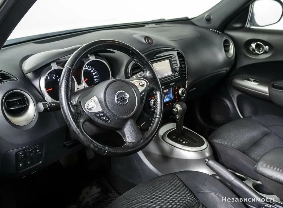 Nissan Juke 2012 с пробегом — фото 9