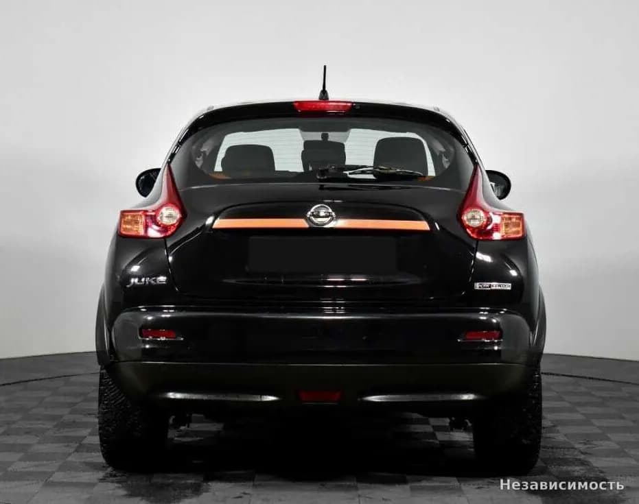Nissan Juke 2014 с пробегом — фото 6