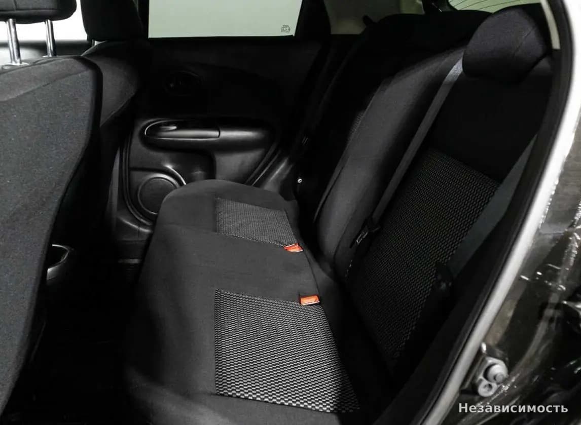 Nissan Juke 2015 с пробегом — фото 10