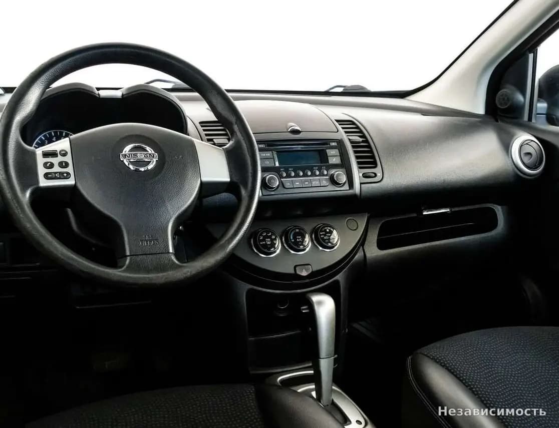 Nissan Note 2013 с пробегом — фото 9