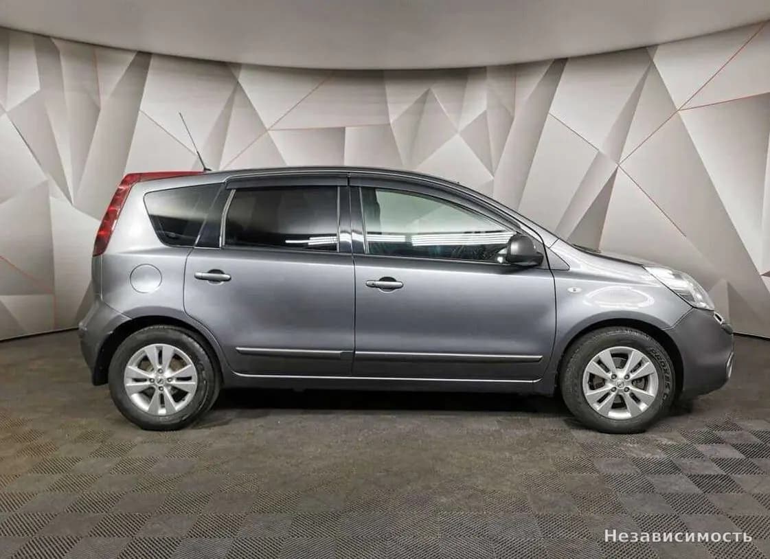 Nissan Note 2012 с пробегом — фото 6