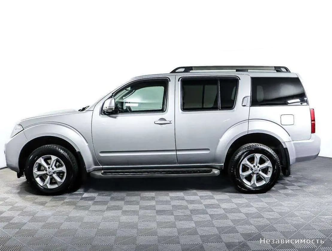Nissan Pathfinder 2012 с пробегом — фото 8