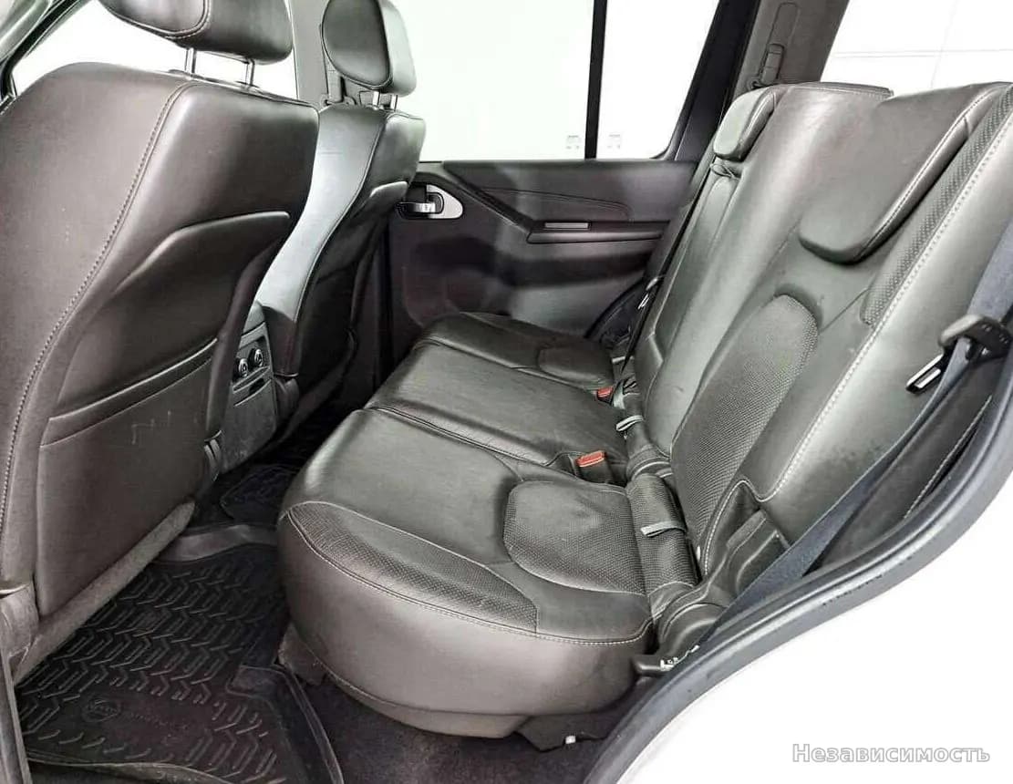 Nissan Pathfinder 2014 с пробегом — фото 9