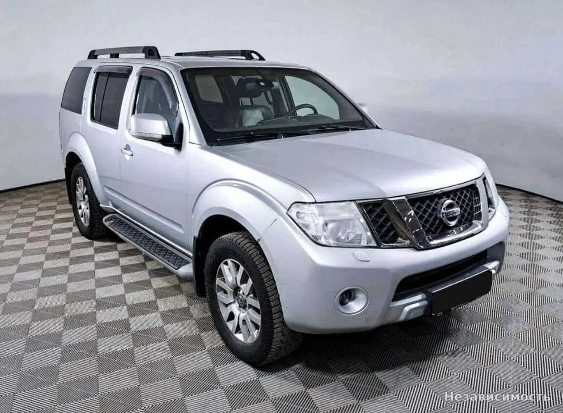 Nissan Pathfinder 2012 с пробегом — фото 3