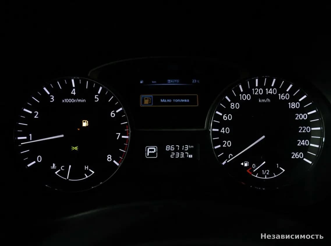 Nissan Pathfinder 2015 с пробегом — фото 10