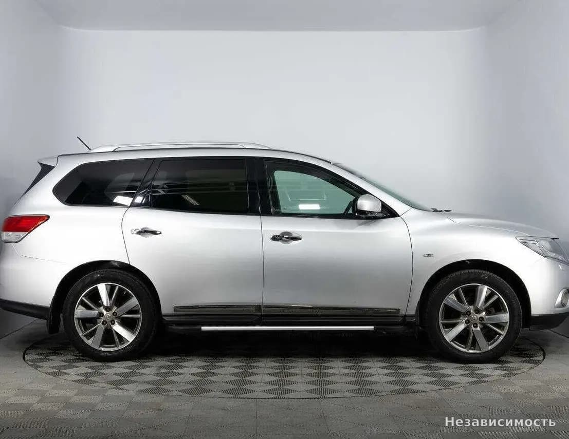 Nissan Pathfinder 2015 с пробегом — фото 4