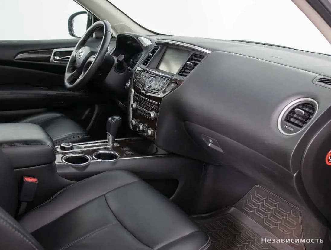 Nissan Pathfinder 2015 с пробегом — фото 9