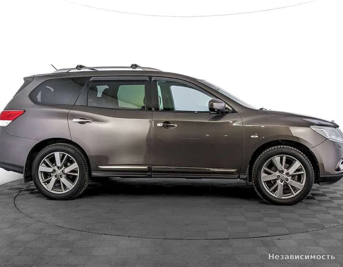 Nissan Pathfinder 2016 с пробегом — фото 4