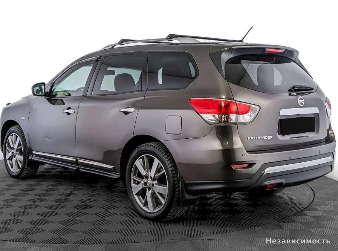 Nissan Pathfinder 2016 с пробегом — фото 7