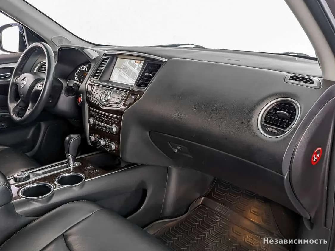 Nissan Pathfinder 2016 с пробегом — фото 9