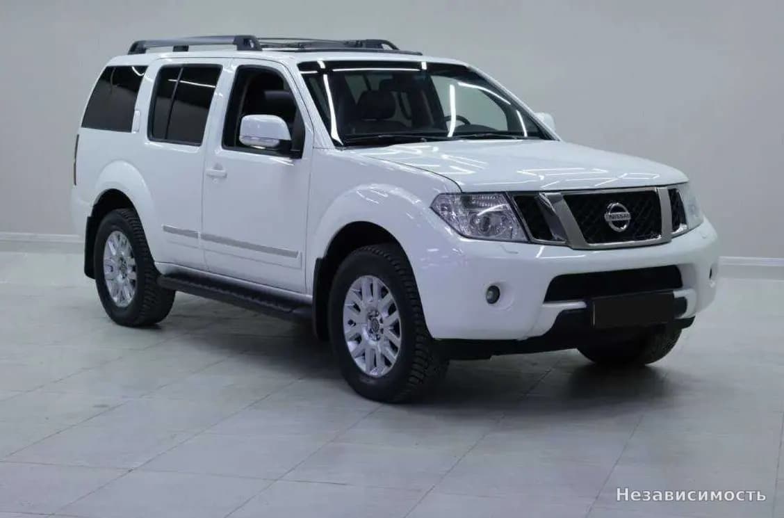 Nissan Pathfinder 2012 с пробегом — фото 3