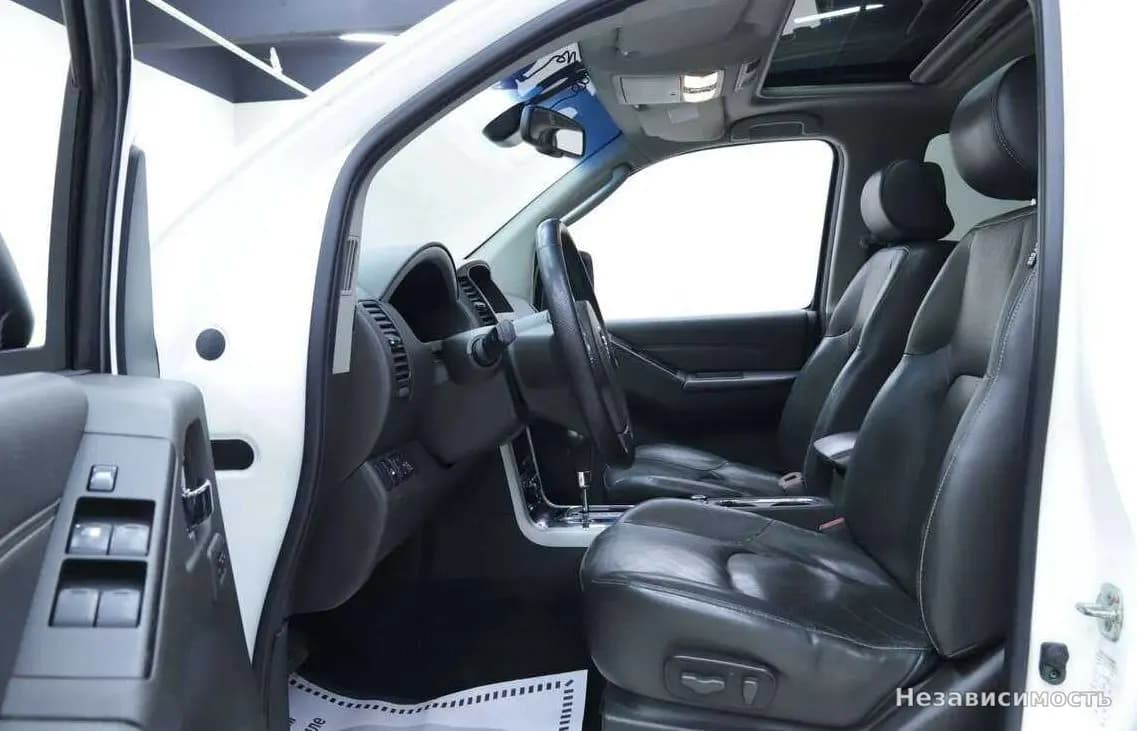 Nissan Pathfinder 2012 с пробегом — фото 7
